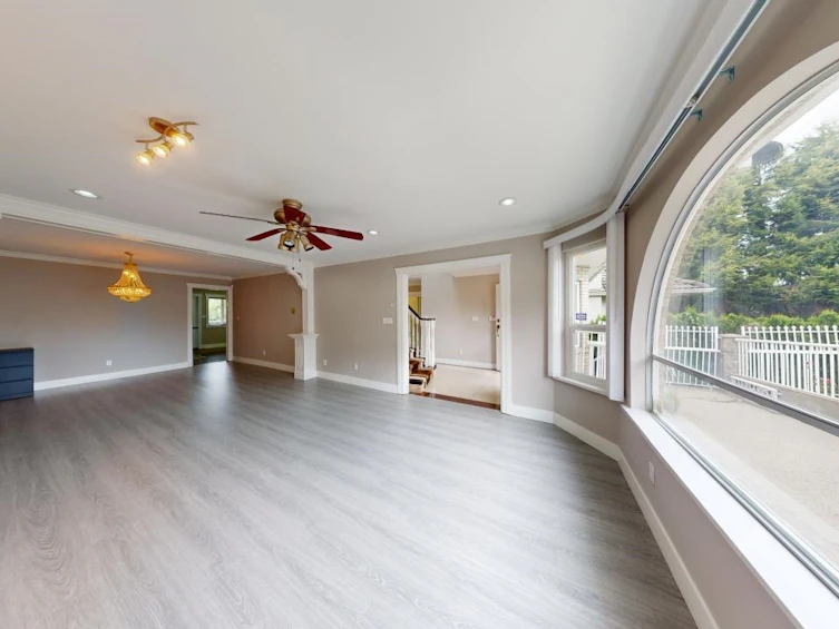 7563 Cariboo Road, Burnaby, BC, V3N 4X2 - 7