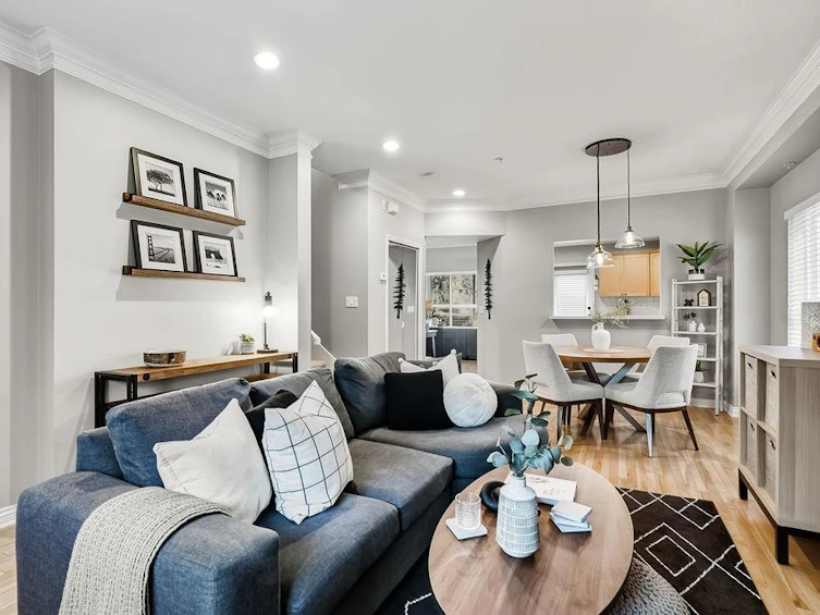 9-2688 Mountain Highway, North Vancouver, BC, V7J 2N5 - 3