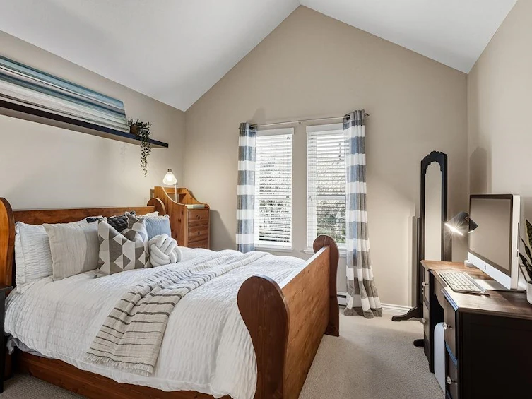 9-2688 Mountain Highway, North Vancouver, BC, V7J 2N5 - 35
