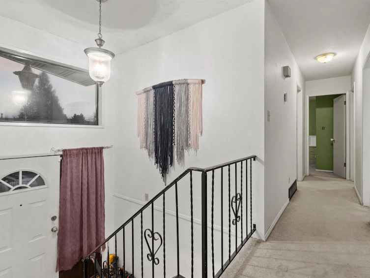 31911 Starling Avenue, Mission, BC, V2V 4T8 - 3
