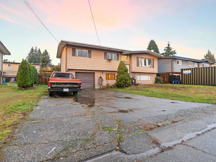 31911 Starling Avenue, Mission, BC, V2V 4T8 - 2