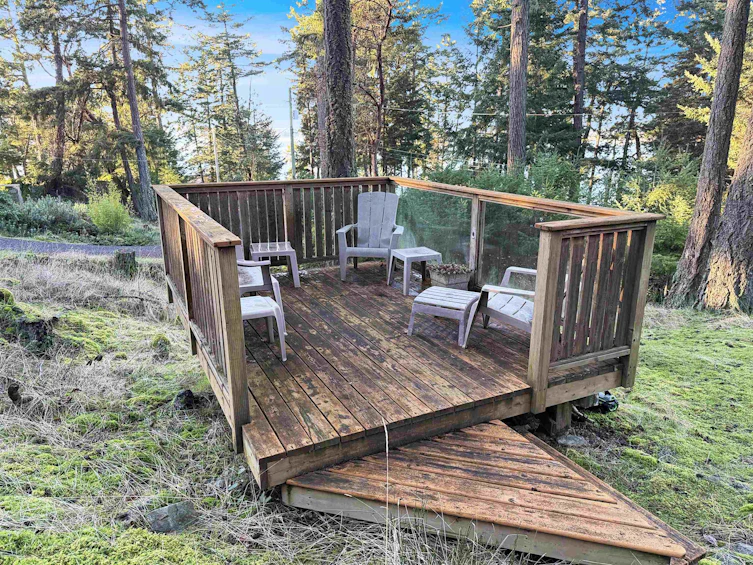 1609 Schooner Way, Pender Island, BC, V0N 2M2