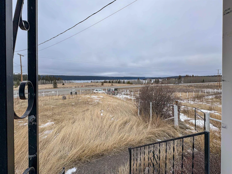 3763 Dodge Road, 100 Mile House, BC, V0K 1T1 - 9