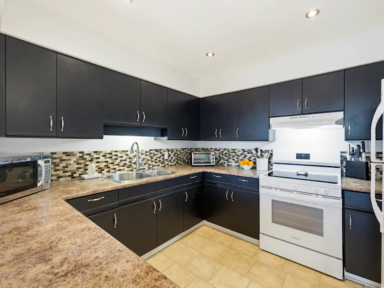 9-12120 189a Street, Pitt Meadows, BC, V3Y 1V4 - 8