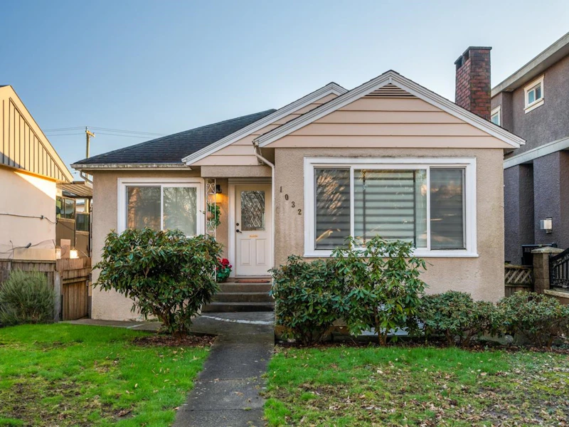 1032 E 49th Avenue, Vancouver BC V5W 2H8
