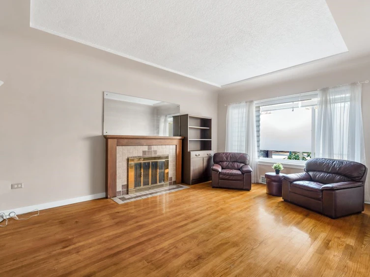 1032 E 49th Avenue, Vancouver, BC, V5W 2H8 - 6