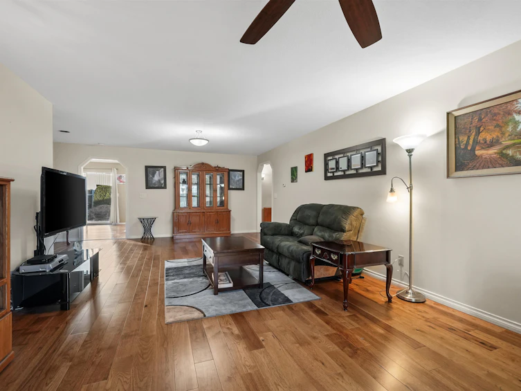 126-10584 153 Street, Surrey, BC, V3R 9V1 - 2