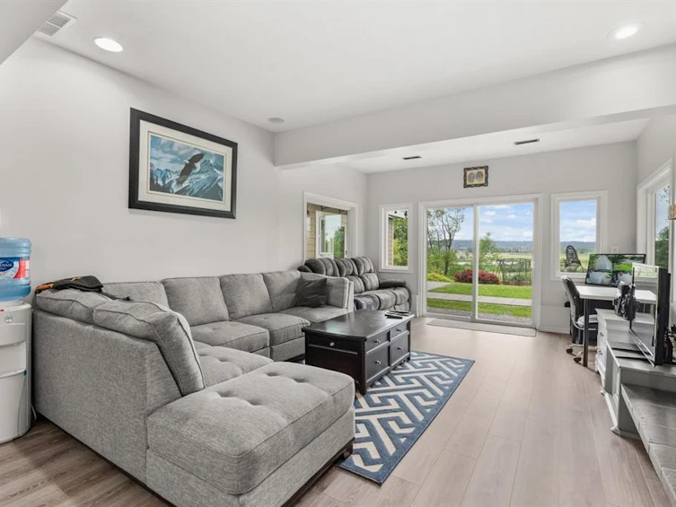 14534 Lombard Place, Surrey, BC, V3X 1B5 - 13
