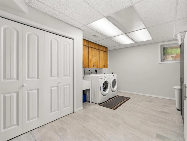 14534 Lombard Place, Surrey, BC, V3X 1B5 - 16