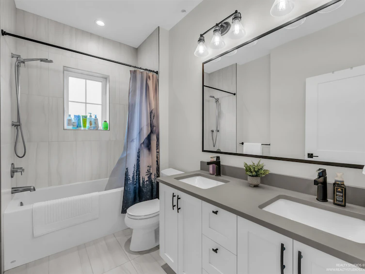 2177 E 20th Avenue, Vancouver, BC, V5N 2L5 - 25