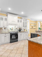 20 33925 Araki Court
