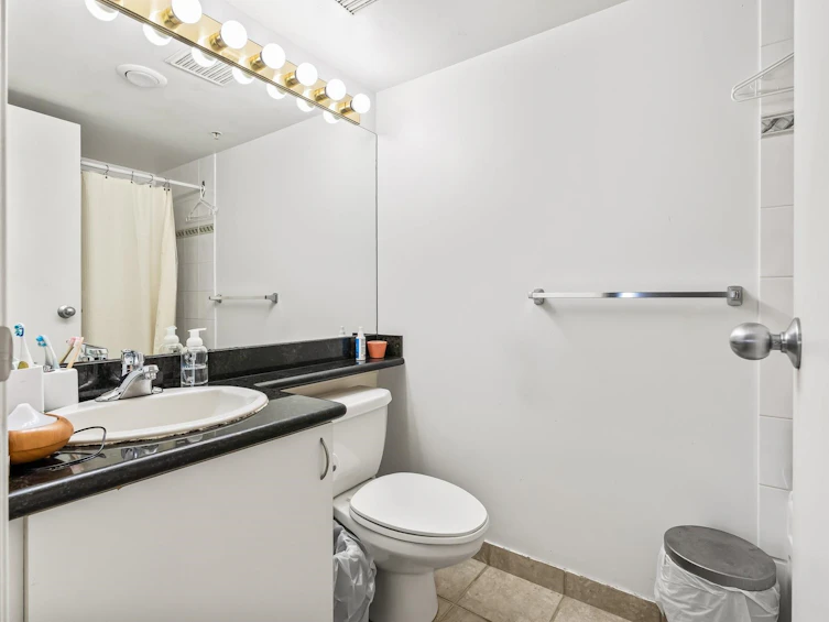 501-6611 Cooney Road, Richmond, BC, V6Y 4C5 - 12