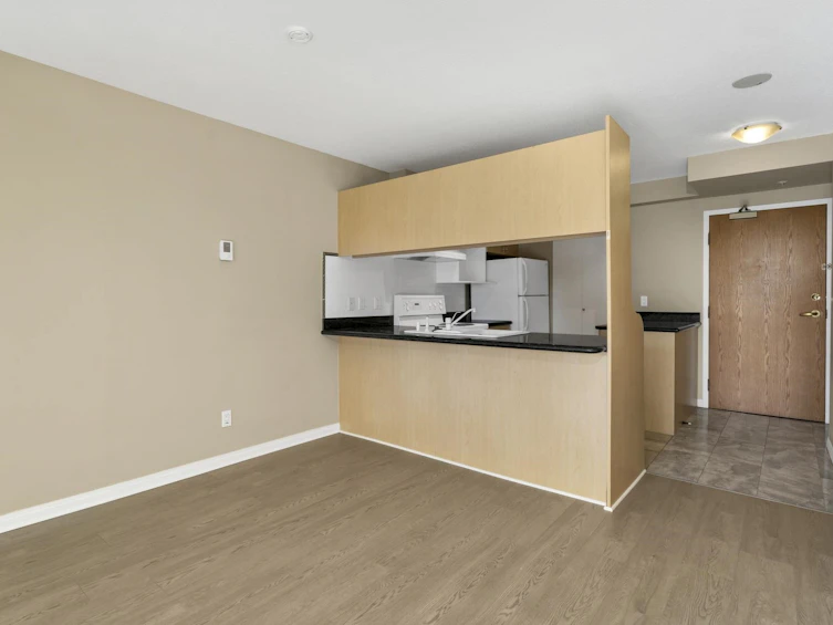 509-6611 Cooney Road, Richmond, BC, V6Y 4C5 - 2