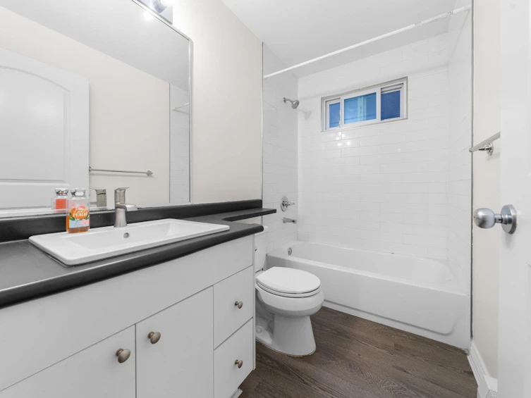 7739 126a Street, Surrey, BC, V3W 6Z9 - 35