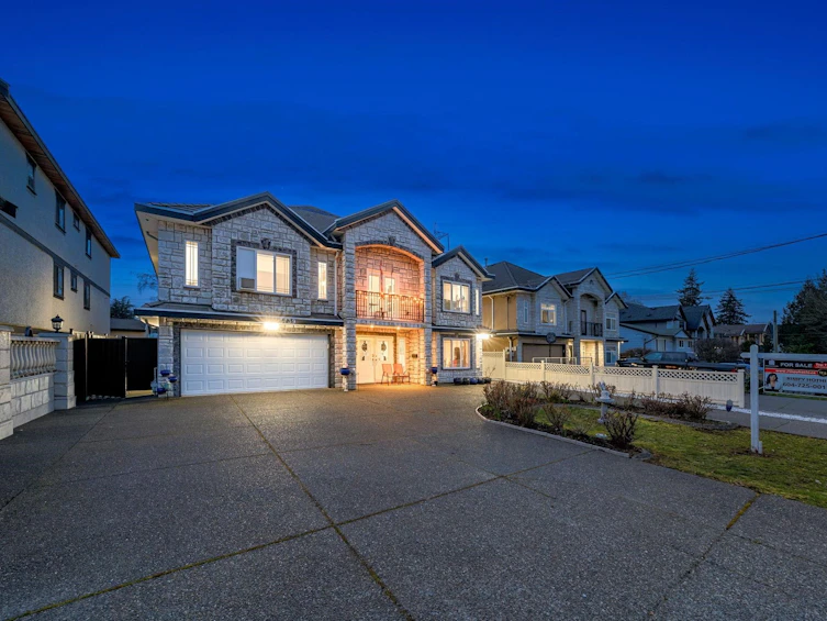 7739 126a Street, Surrey, BC, V3W 6Z9 - 3