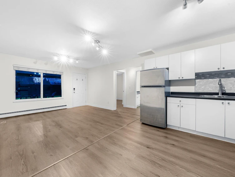 7739 126a Street, Surrey, BC, V3W 6Z9 - 32
