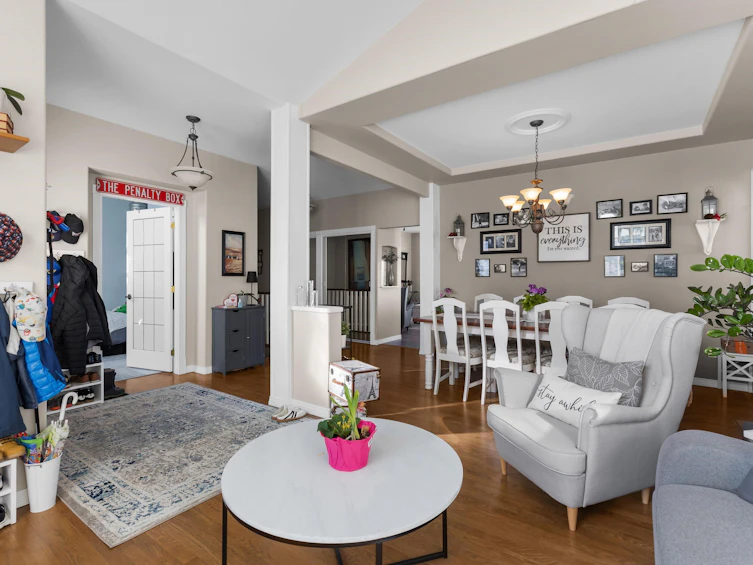 35651 Terravista Place, Abbotsford, BC, V3G 2Y2 - 10