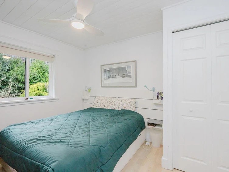 591 Gibsons Way, Gibsons, BC, V0N 1V9 - 19