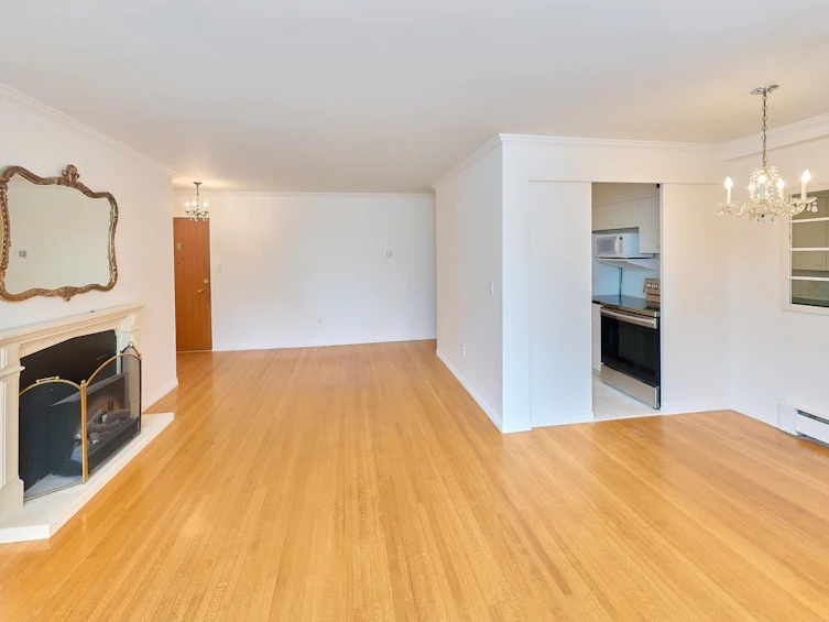 302-1315 Cardero Street, Vancouver, BC, V6G 2J2 - 8
