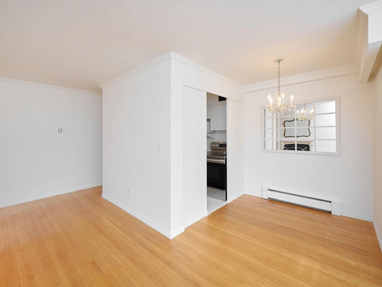 302-1315 Cardero Street, Vancouver, BC, V6G 2J2 - 9
