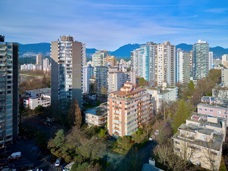 302-1315 Cardero Street, Vancouver, BC, V6G 2J2 - 2