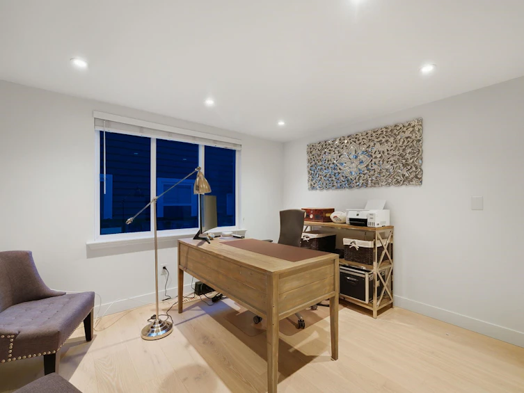 1261 Eldon Road, North Vancouver, BC, V7R 1T5 - 12