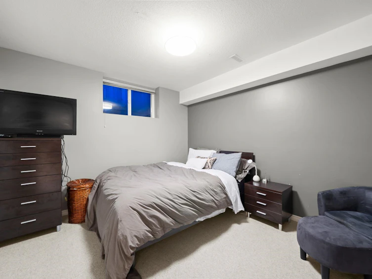 1261 Eldon Road, North Vancouver, BC, V7R 1T5 - 21