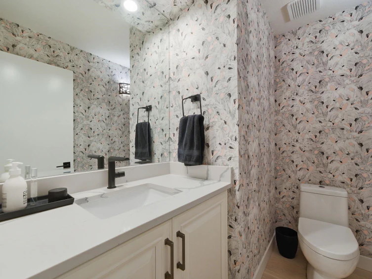 1261 Eldon Road, North Vancouver, BC, V7R 1T5 - 11