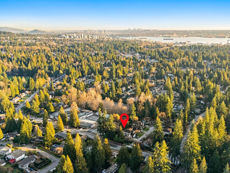 1261 Eldon Road, North Vancouver, BC, V7R 1T5 - 34