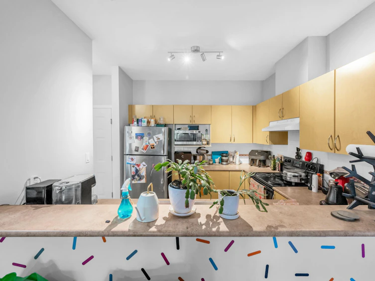 213-83 Star Crescent, New Westminster, BC, V3M 6X8 - 17
