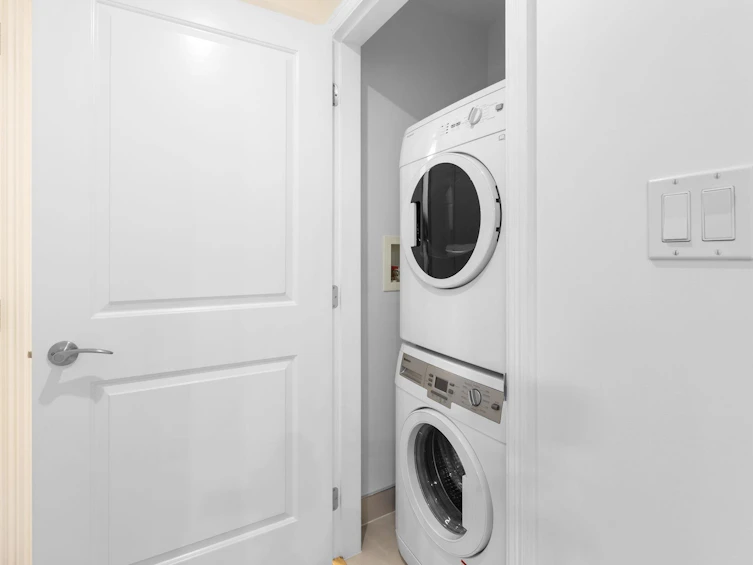 807-1211 Melville Street, Vancouver, BC, V6E 0A7 - 16