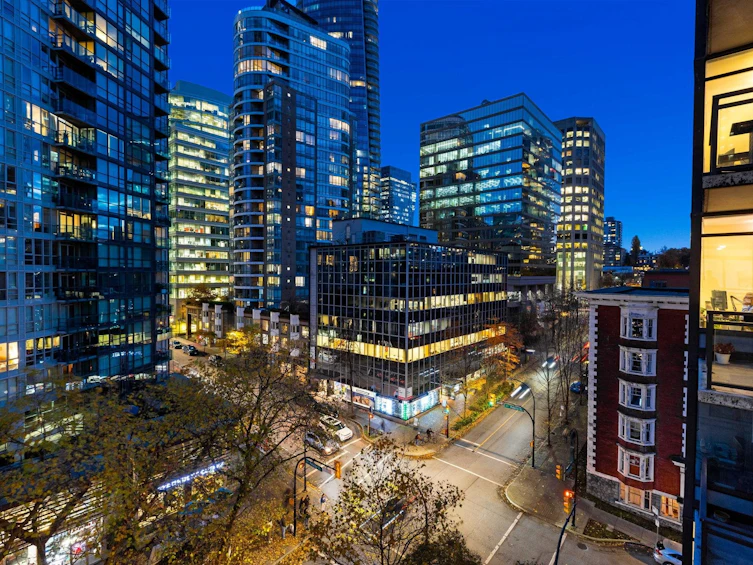 807-1211 Melville Street, Vancouver, BC, V6E 0A7 - 18