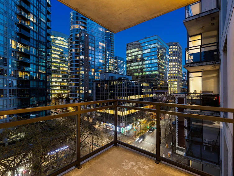 807-1211 Melville Street, Vancouver, BC, V6E 0A7 - 17