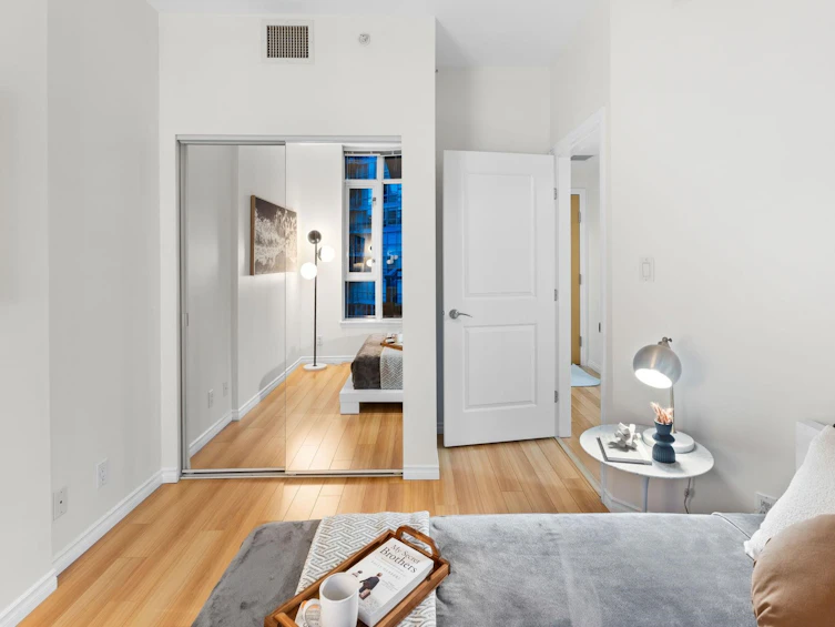 807-1211 Melville Street, Vancouver, BC, V6E 0A7 - 13