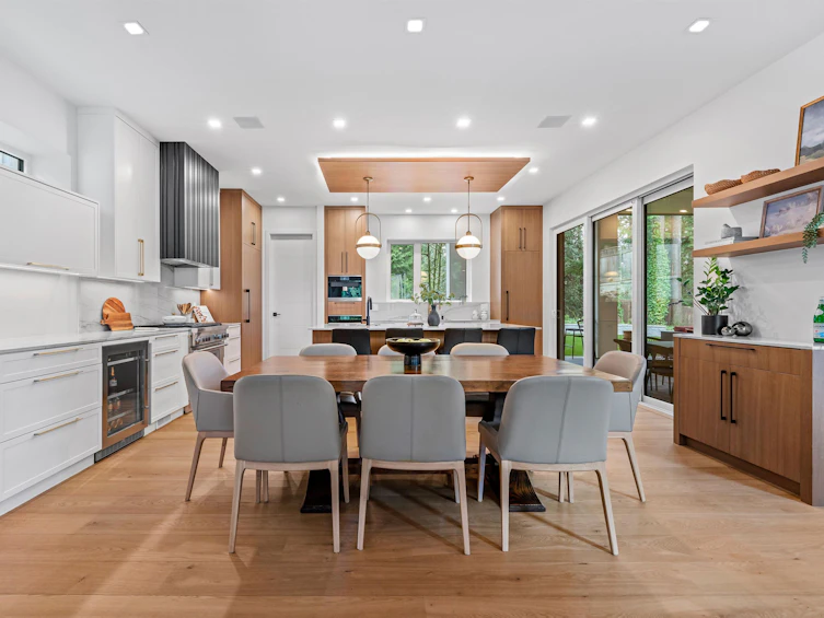 4528 Skyline Drive, North Vancouver, BC, V7R 3H1 - 11