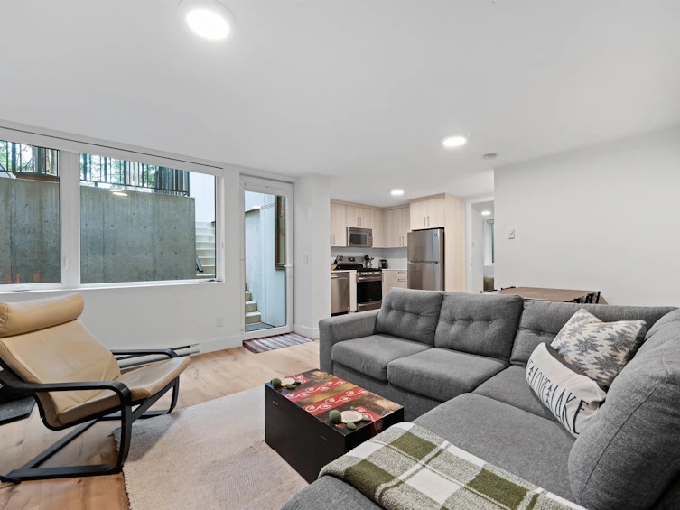 4528 Skyline Drive, North Vancouver, BC, V7R 3H1 - 34