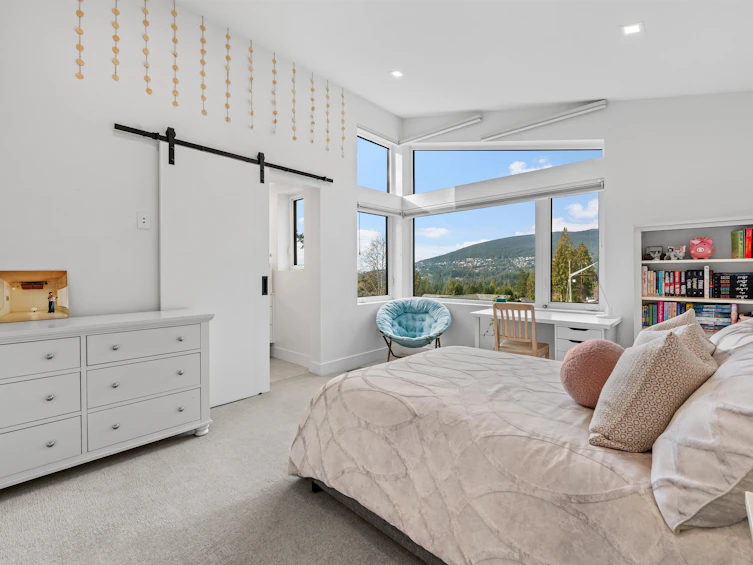 4528 Skyline Drive, North Vancouver, BC, V7R 3H1 - 22