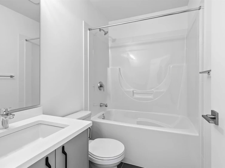 215-46150 Thomas Road, Chilliwack, BC, V2R 6B3 - 23