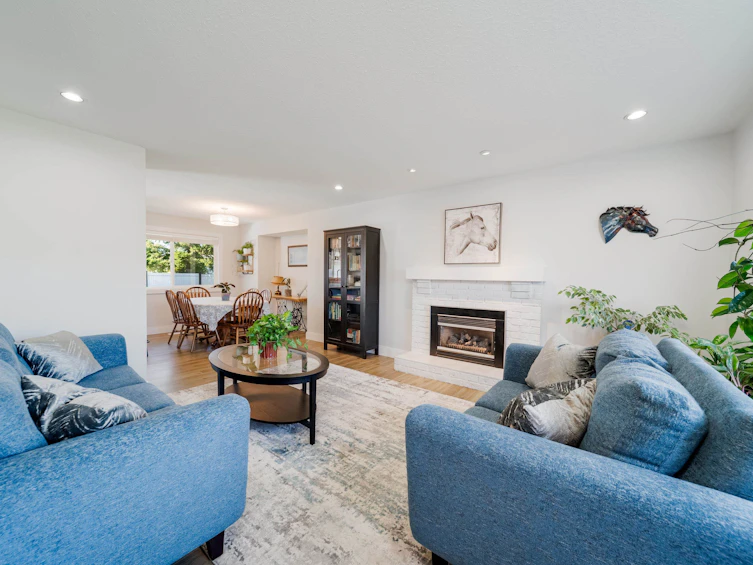 6527 Swanson Street, Chilliwack, BC, V2R 1R2 - 6