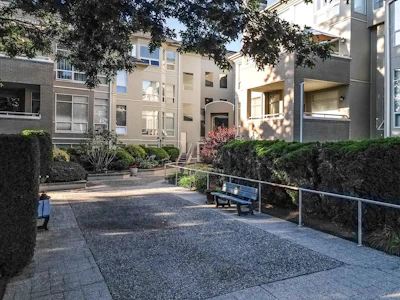 109N-1100 56 Street - 2
