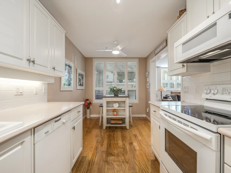 109N-1100 56 Street, Delta, BC, V4L 2N2 - 12