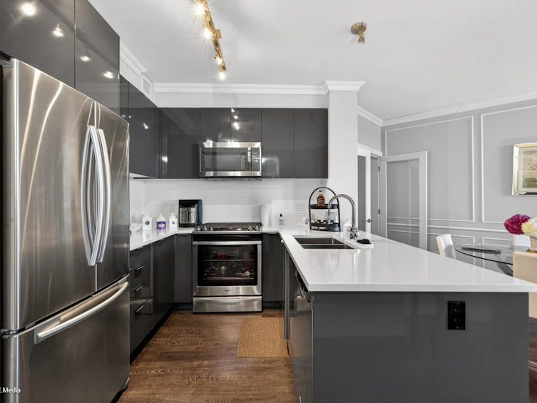 327-15137 33 Avenue, Surrey, BC, V3Z 0Y1 - 9