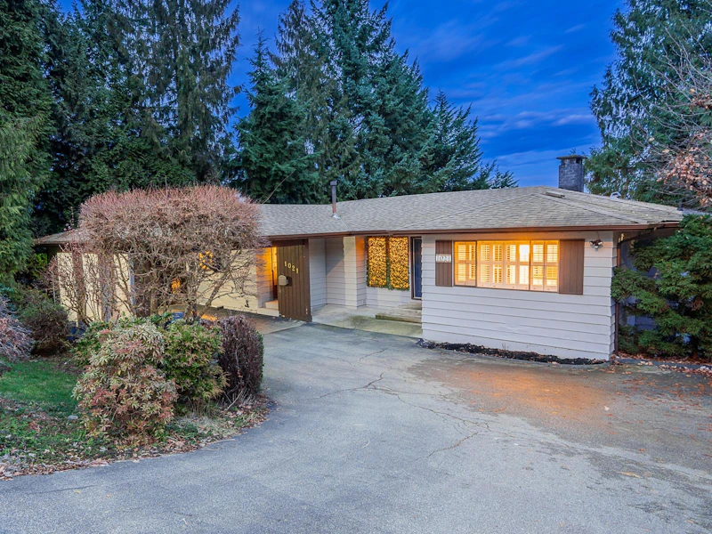 1021 Ogden Street, Coquitlam BC V3C 3V8