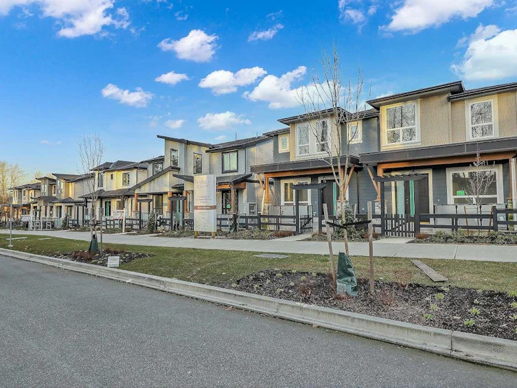 7746 196 Street, Surrey, BC, V2Y 3V4 - 40