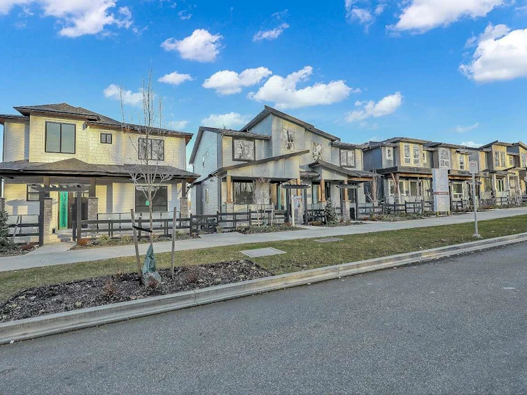 7746 196 Street, Surrey, BC, V2Y 3V4 - 35
