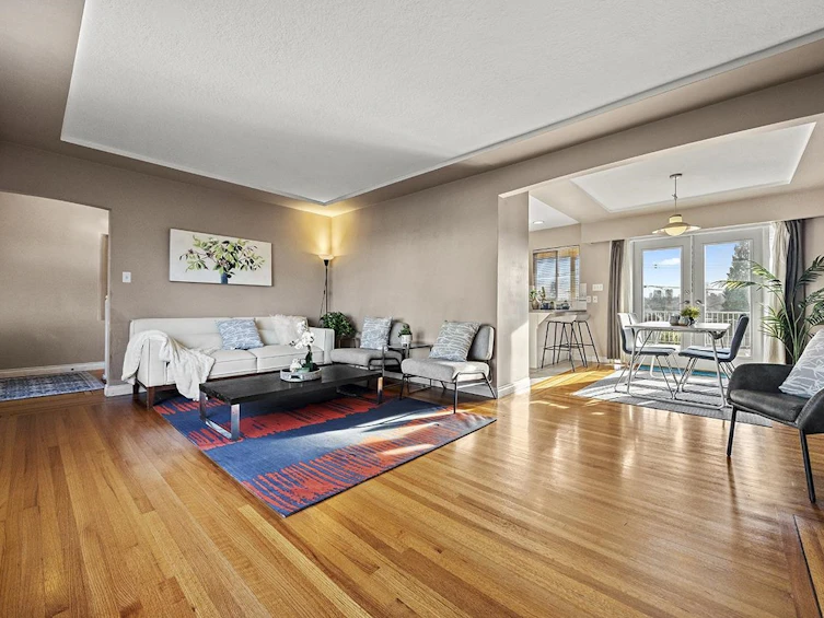6190 Sumas Street, Burnaby, BC, V5B 2T6 - 3