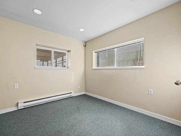 6190 Sumas Street, Burnaby, BC, V5B 2T6 - 19