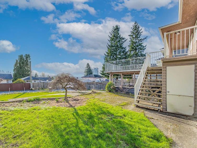 6190 Sumas Street, Burnaby, BC, V5B 2T6 - 20