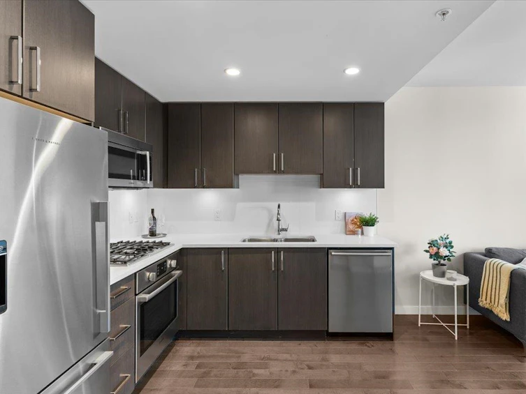 805-1708 Ontario Street, Vancouver, BC, V5T 0J7 - 4