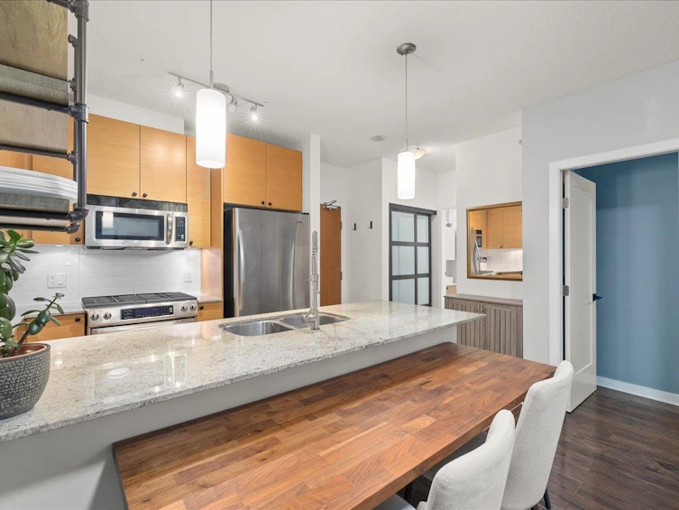 303-110 Brew Street, Port Moody, BC, V3H 0E4 - 9